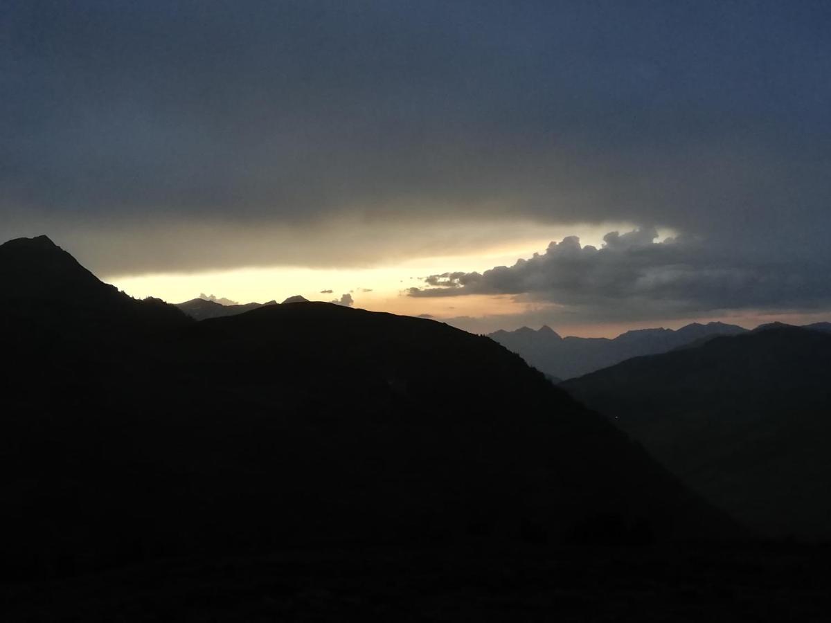 Chambres Et Tables D'Hotes Le Choton A Nono - Col Du Joly Beaufortain Hauteluce Eksteriør billede
