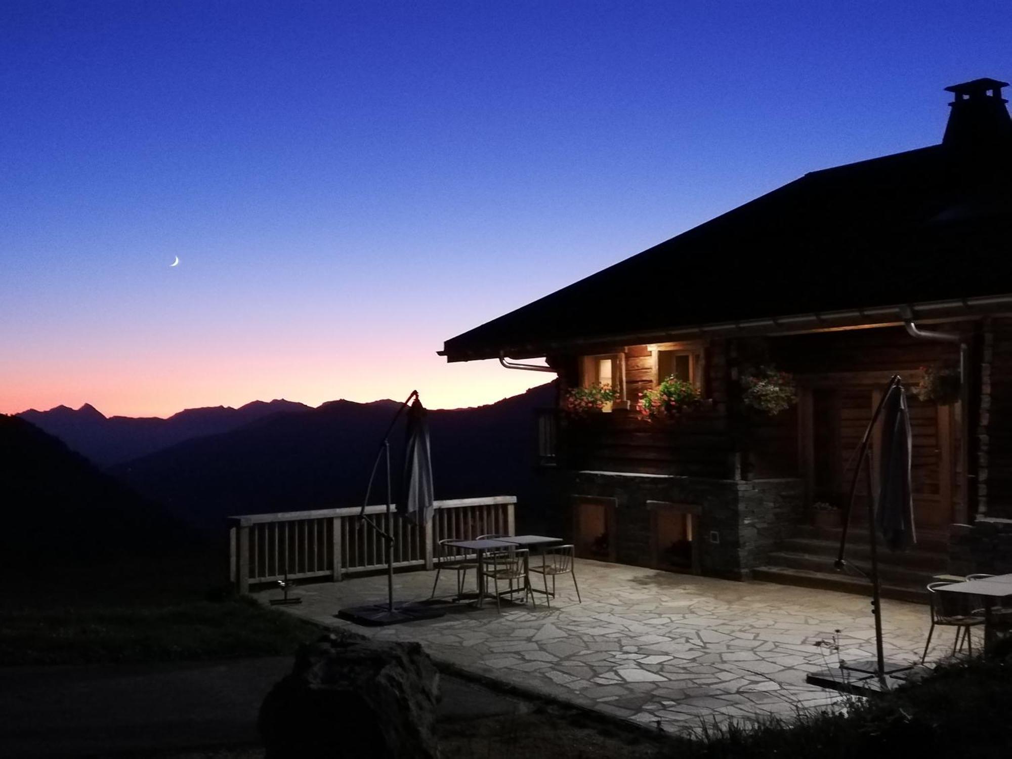Chambres Et Tables D'Hotes Le Choton A Nono - Col Du Joly Beaufortain Hauteluce Eksteriør billede